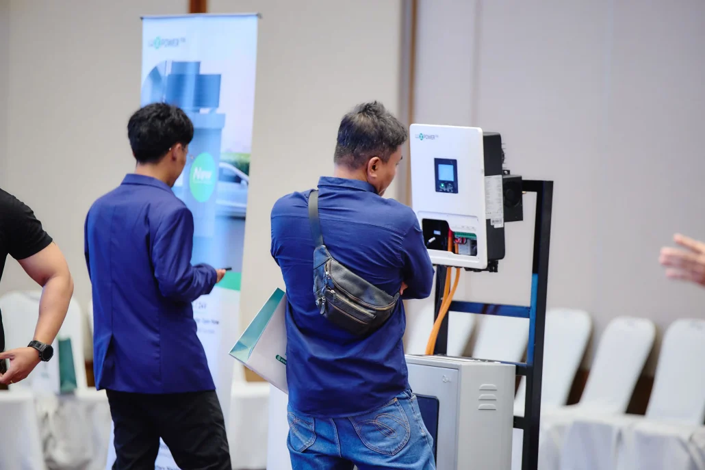 Foto dell'evento LuxpowerTek Thai dedicato al sistema IP66 SNA PRO.
